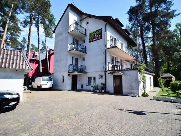 Pod Sosnami Pobierowo